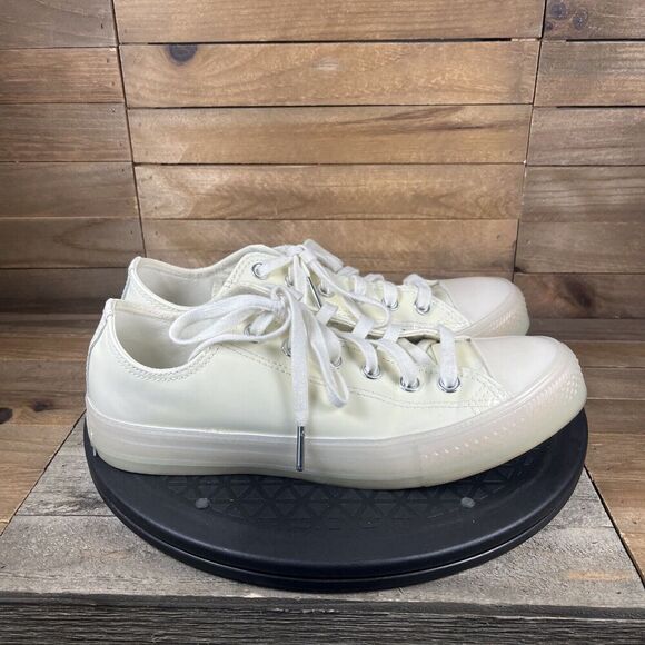 Converse Womens Sz 8 CTAS Low Top White Glow Synthetic Patent Sneakers 165605C - Picture 1 of 10
